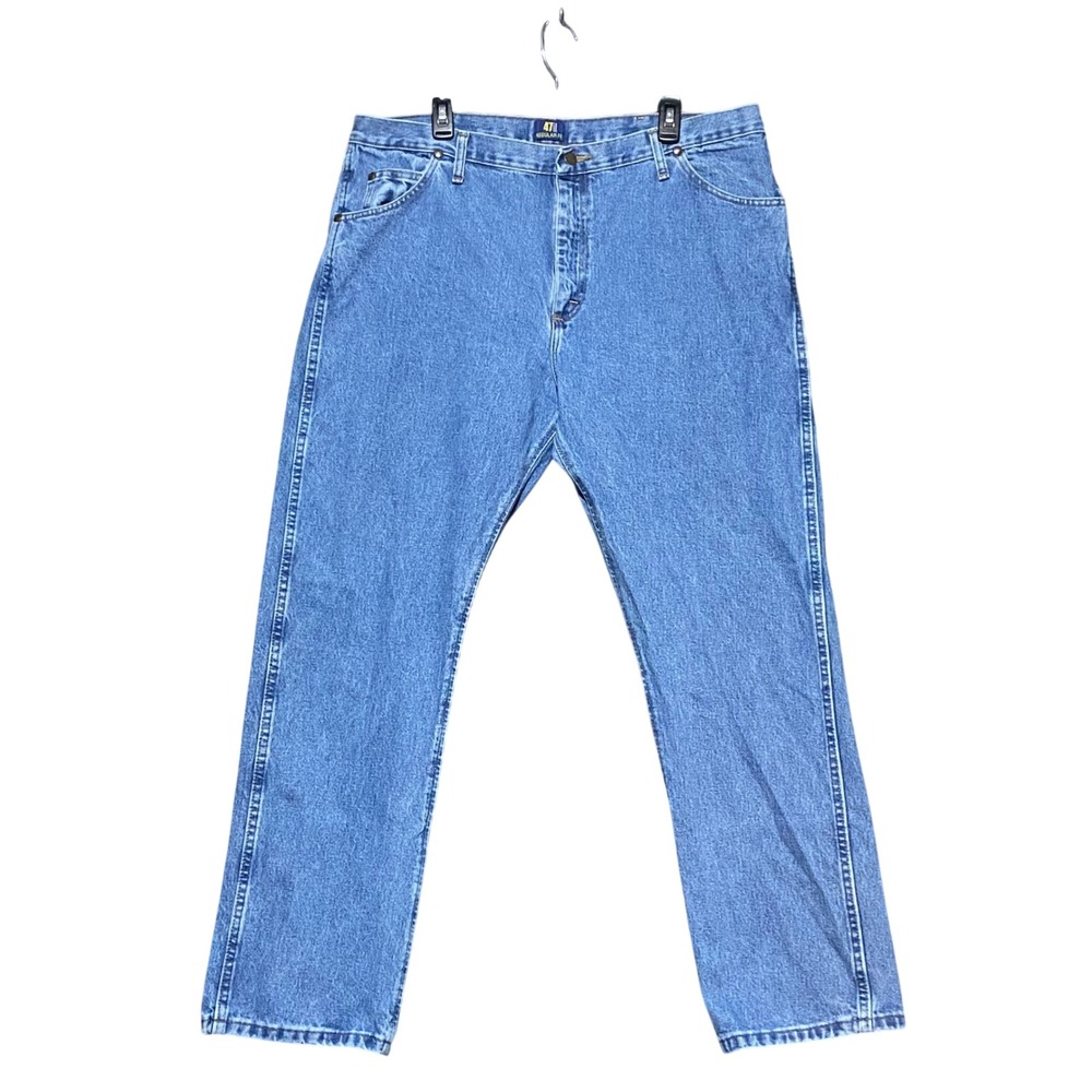 Wrangler 47MWZ Mens Regular Fit Cowboy Cut Jeans 39x32 Medium Wash Blue Denim